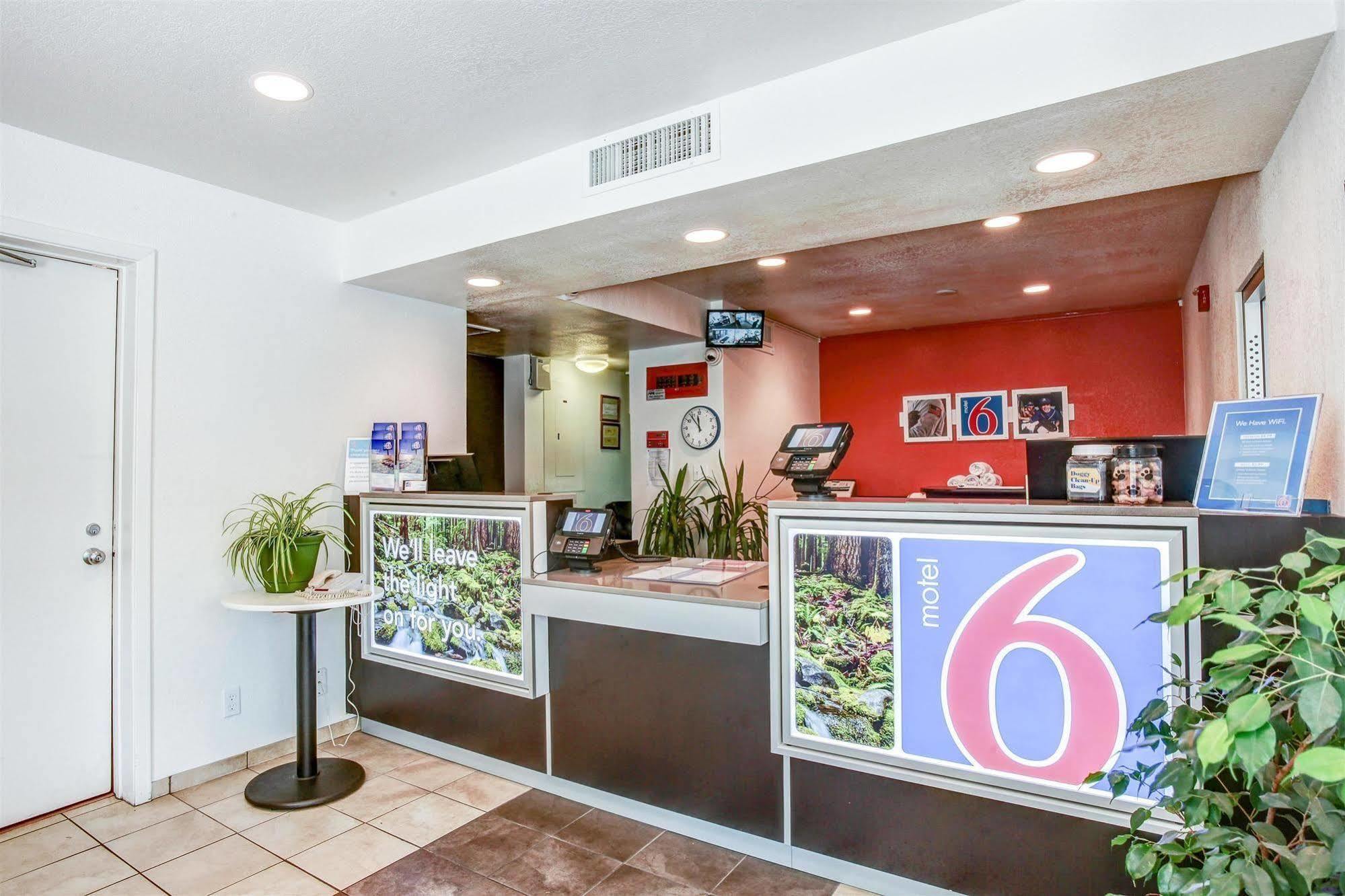 Motel 6-Grants Pass, Or Exteriör bild